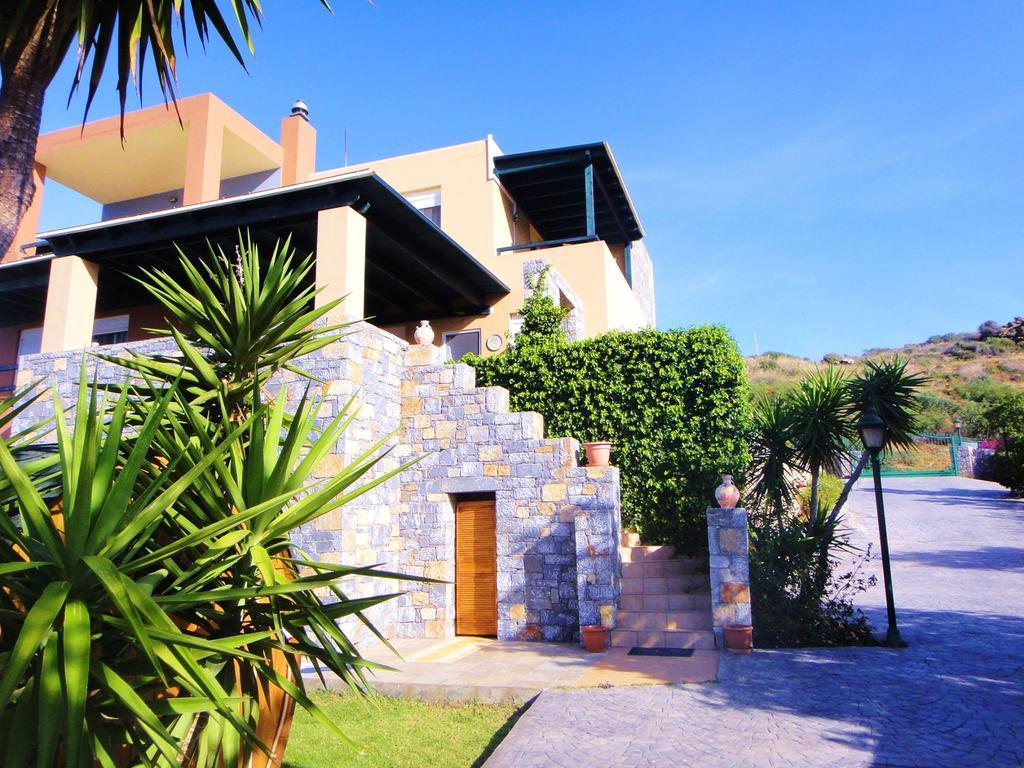 Wild Pear Villa Λυγαριά Εξωτερικό φωτογραφία