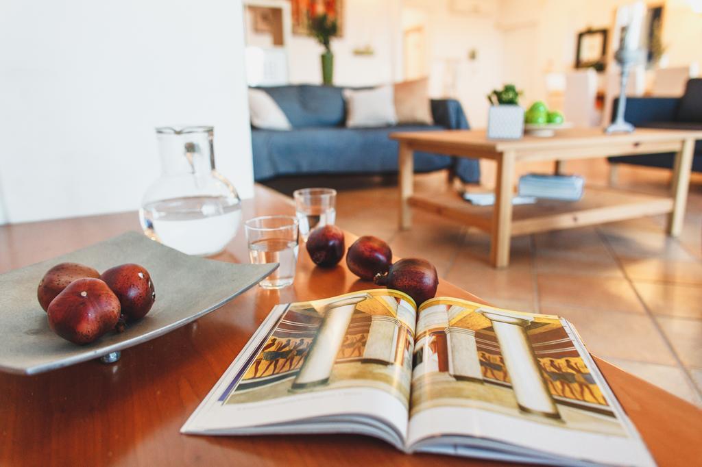 Wild Pear Villa Λυγαριά Εξωτερικό φωτογραφία